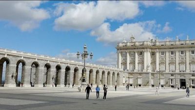Madrid: Self-Guided Audio Walk Through Royal Madrid - photo 3