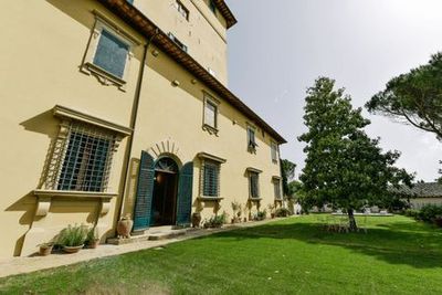 Florence: Self-Guided Audio Walk Through Medici Power and Art - photo 4