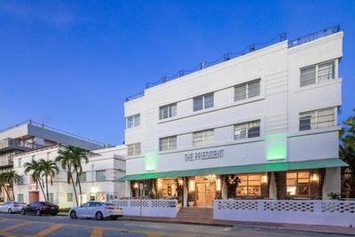 Miami Beach: Self-Guided Audio Walk through Art Deco Glamour - photo 3