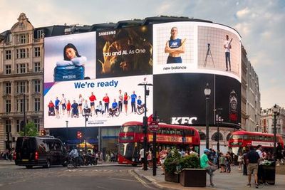 London: a walk through Fiction, Crime and Power - photo 4