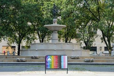 New York City: Self-Guided Audio Walk of Fifth Avenue Grandeur - photo 3