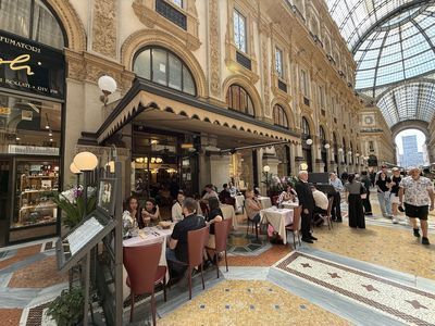 Milan: Self-Guided Audio Walk Through Fashion and Design - photo 4