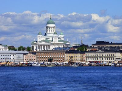 Helsinki: Self-Guided Audio Walk Through Design and Civic Grandeur - photo 4