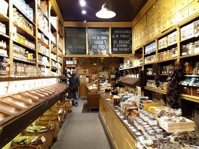 Barcelona: Self-Guided Audio Walk Through Born and Gothic Streets - photo 4