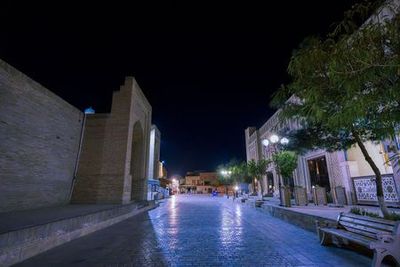 Bukhara: Self-Guided Audio Walk Through the Old Silk Road Heart - photo 3