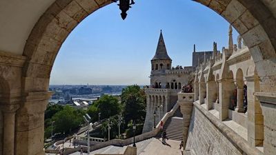 Budapest: Buda Castle Hill Walk Audio Tour - photo 4