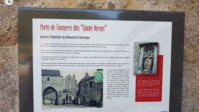 Noyers : visite audio autonome au fil des remparts médiévaux - photo 3
