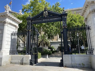 Madrid: Paseo con audioguía por el Paseo del Arte - photo 3