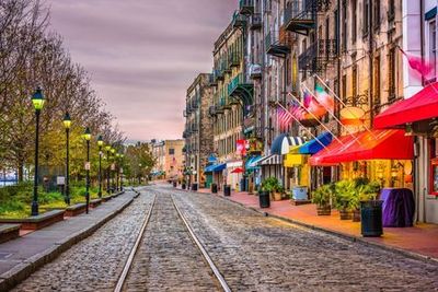 Haunted Savannah: Exploring the Terrific Architecture and History with Ghosts - photo 4