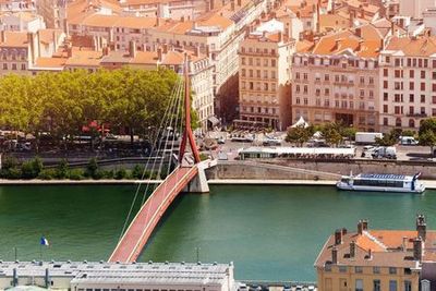 Lyon: Time-Traveler's Audio Tour - photo 3