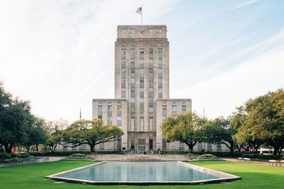 Houston: Urban Oasis & Landmarks Audio Tour - photo 4