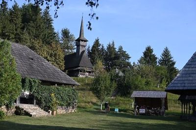 Sighetu Marmației: Self-Guided Audio Walk Through Village Traditions - photo 3