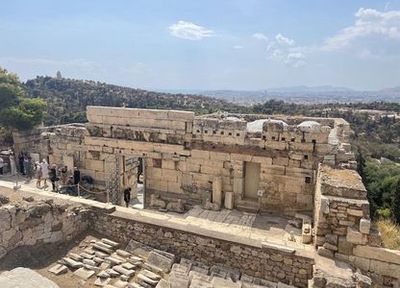 Athens: Self-Guided Audio Walk Through the Sacred Acropolis - photo 4