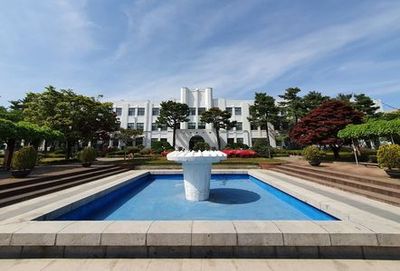 Seoul: Hanok Bukchon Village Audio Journey - photo 3