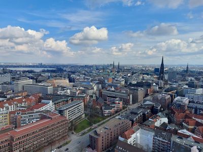 Hamburg's Historic Highlights Tour with Hamburg Dungeon Ticket - photo 4