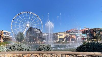 Pigeon Forge: Titanic Museum Ticket & City Walk Audio Tour - photo 4