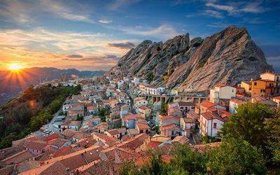 Pietrapertosa Historical Walking Tour: A Timeless Journey - photo 3