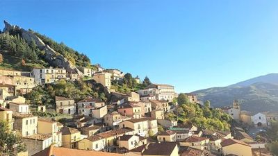 Pietrapertosa Historical Walking Tour: A Timeless Journey - photo 4