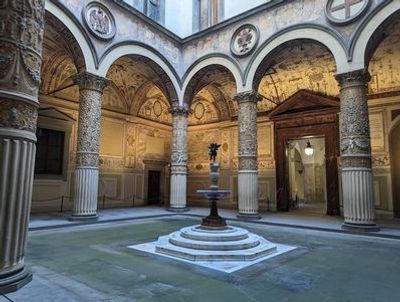 Florence Walking Tour with Giotto's Bell Tower Ticket - photo 3