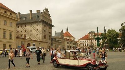 Prague: Enchanting Walk with Museum of Senses Prague Ticket - photo 4