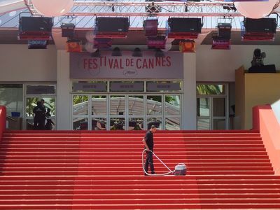 Cannes: Self-Guided Audio Walk Through Sea, Cinema, and History - photo 3