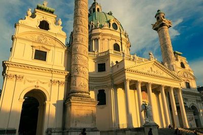 Vienna: Upper Belvedere Ticket & Highlights Audio Tour with a City Walk - photo 4