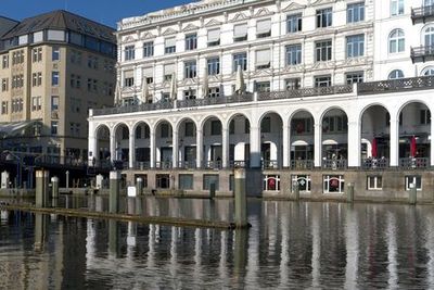 Hamburg: Kunsthalle Skip The Line Ticket & City Discovery Audio Tour - photo 4