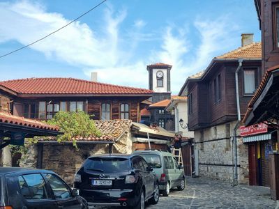 Sunny Beach to Nessebar: Seaside Stroll and Ancient History Guide - photo 3