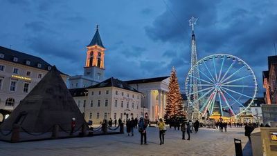 Karlsruhe: Historic Roots & Cultural Beats Audio Tour - photo 3