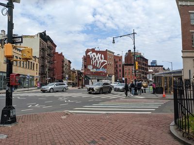 New York City: Greenwich Village Audio Tour - photo 4