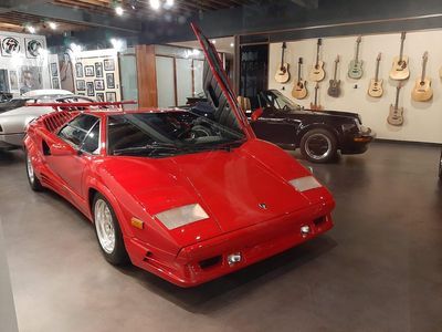 Wynwood Walls: Miami's Palette of Street Art - photo 4