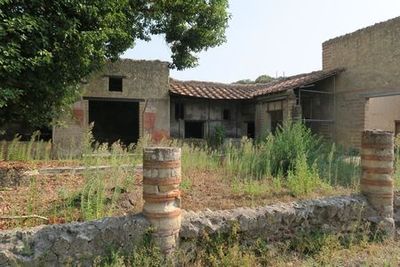 Unearth Time's Secrets: Herculaneum In-App Audio Tour - photo 4