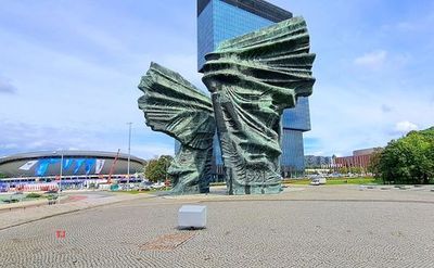 Katowice: Historic Heartbeat Audio Tour - photo 4