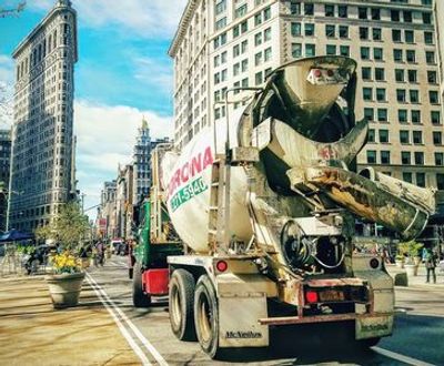 Discover Manhattan's Icons: In-App Audio Tour - photo 4