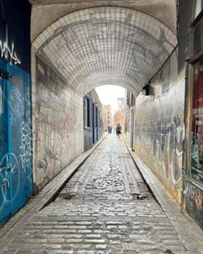 Uncover the Mystery: Jack The Ripper Self-Guided Audio Tour - photo 4