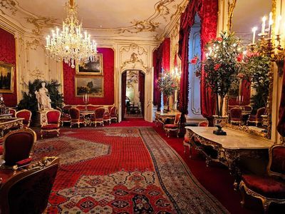 Vienna: Sisi Museum Ticket and Audio Tour with Sisi's Vienna Walk - photo 3