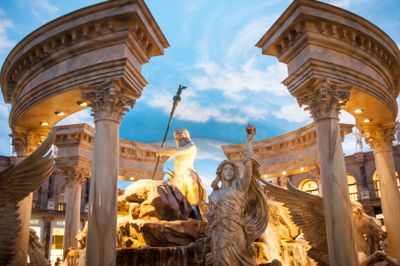 Introduction to Las Vegas: Exploring Must-Sees of the Lively Entertainment City - photo 2