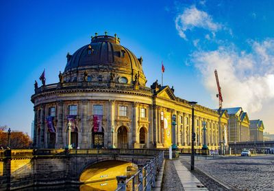 Berlin: Museum Island & Spandauer Quarter Audio Tour - photo 2