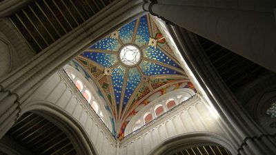 Madrid: Almudena Cathedral Self-Guided Audio Tour - photo 2