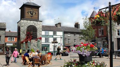Llanrwst: Walk with Locals Through the Charming Welsh Market Town - photo 2