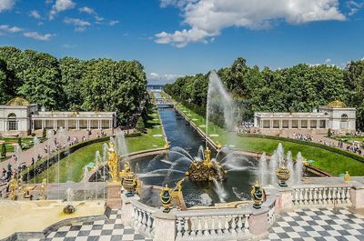 Around Saint-Petersburg: Peterhof Fountain Splendors Audio Tour - photo 2