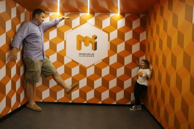 Museum of Illusions Seville: Entry Ticket