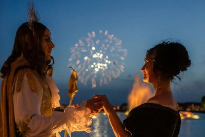 Palace of Versailles: Night Fountains Show Ticket