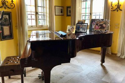 Casa Museo Luciano Pavarotti: Entry Ticket - photo 2