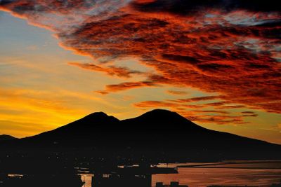 Vesuvius: Sunset Entry Ticket + Roundtrip from Pompei