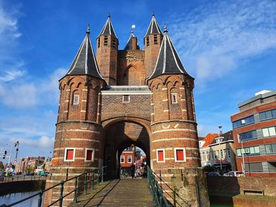 Haarlem: Self-Guided Audio Walk Through Canals and Courtyards