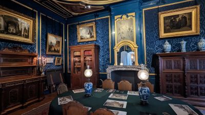Amsterdam: Self-Guided Audio Walk Through Art, Memory and Canals