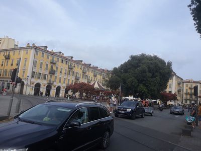 Nice: Self-Guided Audio Walk Through Seafront and Old Town