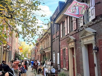 Philadelphia: Self-Guided Audio Walk Through Revolutionary Old City