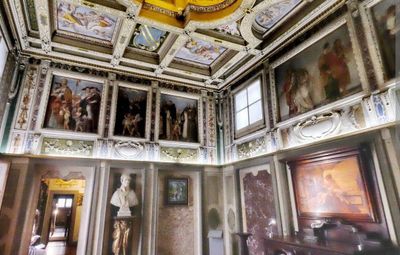 Florence: Walk Through the World of Michelangelo